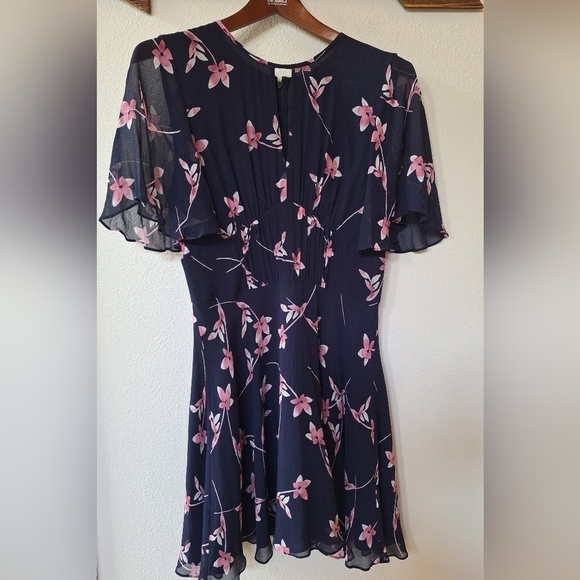 Shoshanna Dresses & Skirts - Shoshanna Womens 100% Silk Navy/Pink Floral Flutter Sleeve Dress Size 8